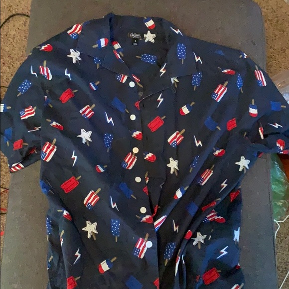 City Streets Other - Men’s 4th of July button down T-shirt